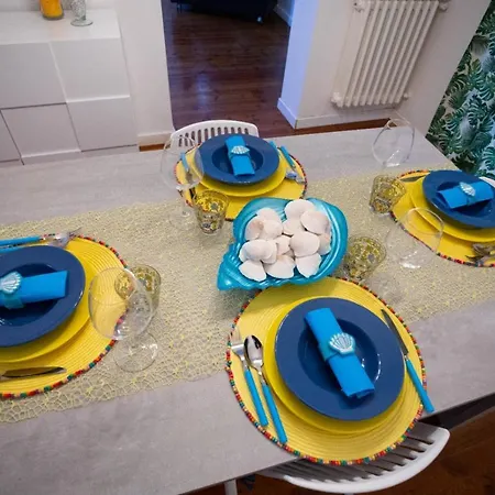 Апартаменти Angel House Барі